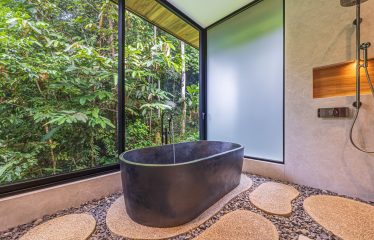 CASA KOULES – LUXURY OCEAN VIEW HOME IN COSTA VERDE ESTATES