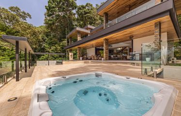 CASA KOULES – LUXURY OCEAN VIEW HOME IN COSTA VERDE ESTATES