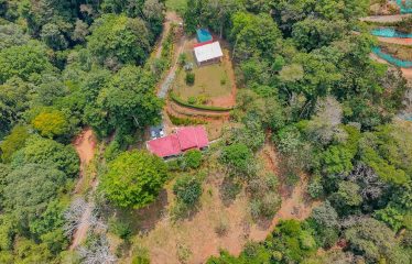 MOUNTAIN PROPERTY WITH A GUEST HOUSE WITH BEAUTIFUL VIEWS OF THE NATURE, IN BARU – 3.53 ACRES