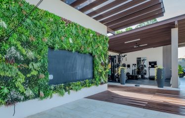 LUXURY PROPERTY WITH SIX BEDROOM, IN PALMARES PEREZ ZELEDON – 0.68 ACRES