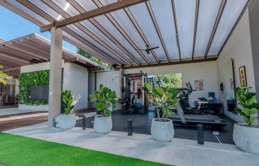 LUXURY PROPERTY WITH SIX BEDROOM, IN PALMARES PEREZ ZELEDON – 0.68 ACRES