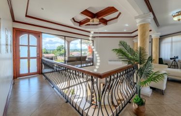 LUXURY PROPERTY WITH SIX BEDROOM, IN PALMARES PEREZ ZELEDON – 0.68 ACRES