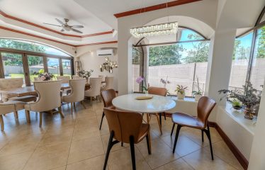 LUXURY PROPERTY WITH SIX BEDROOM, IN PALMARES PEREZ ZELEDON – 0.68 ACRES