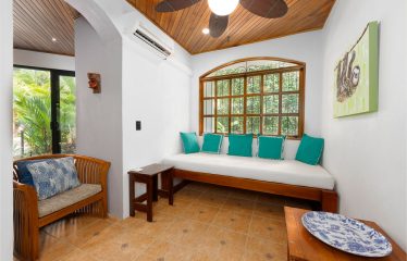 JUNGLE CREEK VILLAS AND CASA PURA VIDA – MANUEL ANTONIO