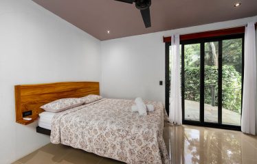 JUNGLE CREEK VILLAS AND CASA PURA VIDA – MANUEL ANTONIO