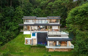 CASA KOULES – LUXURY OCEAN VIEW HOME IN COSTA VERDE ESTATES