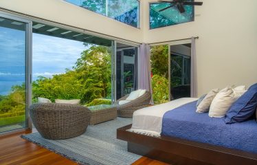 VILLA LUNA PROPERTY WITH THREE BEDROOMS AND SUNSET VIEWS, IN ESCALERAS – 0.66 ACRES