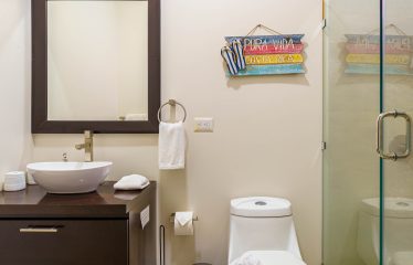 VILLA LUNA PROPERTY WITH THREE BEDROOMS AND SUNSET VIEWS, IN ESCALERAS – 0.66 ACRES