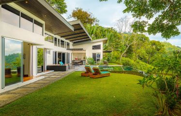 VILLA LUNA PROPERTY WITH THREE BEDROOMS AND SUNSET VIEWS, IN ESCALERAS – 0.66 ACRES