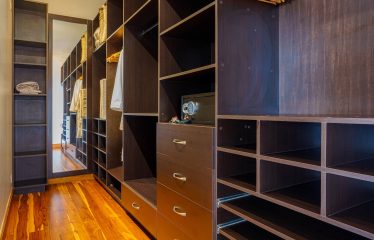 VILLA LUNA PROPERTY WITH THREE BEDROOMS AND SUNSET VIEWS, IN ESCALERAS – 0.66 ACRES