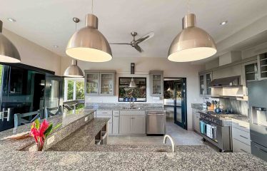 VILLA CIELO AZUL LUXURY PROPERTY WITH SIX BEDROOMS AND OCEAN VIEWS, IN JARDINES DEL MORETE UVITA – 0.55 ACRES