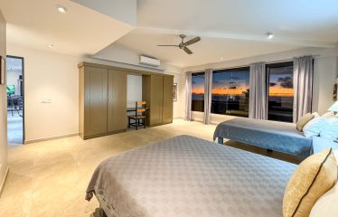 VILLA CIELO AZUL LUXURY PROPERTY WITH SIX BEDROOMS AND OCEAN VIEWS, IN JARDINES DEL MORETE UVITA – 0.55 ACRES