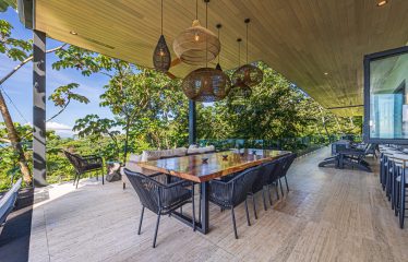 MAJESTY LUXURY PROPERTY WITH FIVE BEDROOM, IN ESCALERAS – 5.5 ACRES