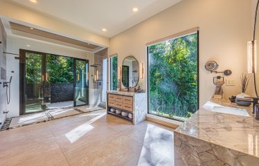 MAJESTY LUXURY PROPERTY WITH FIVE BEDROOM, IN ESCALERAS – 5.5 ACRES