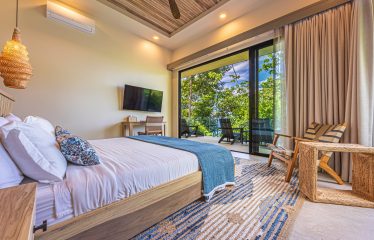 MAJESTY LUXURY PROPERTY WITH FIVE BEDROOM, IN ESCALERAS – 5.5 ACRES