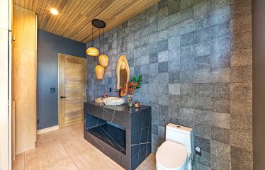 MAJESTY LUXURY PROPERTY WITH FIVE BEDROOM, IN ESCALERAS – 5.5 ACRES