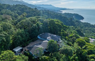 MAJESTY LUXURY PROPERTY WITH FIVE BEDROOM, IN ESCALERAS – 5.5 ACRES