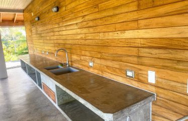 MOUNTAIN PROPERTY WITH ONE BEDROOM WITH OCEAN FRONT VIEWS, IN CINCO VENTANAS – 0.64 ACRES