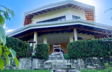 MOUNTAIN PROPERTY WITH ONE BEDROOM WITH OCEAN FRONT VIEWS, IN CINCO VENTANAS – 0.64 ACRES