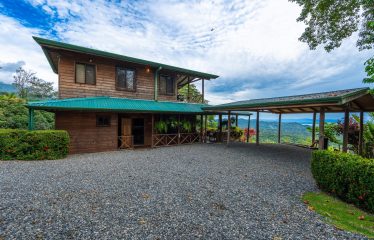 OCEAN VIEW HOME WITH TREE HOUSE VIBES