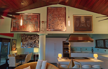 VILLA JARDIN PROPERTY WITH FIVE BEDROOM AND OCEAN VIEWS, IN MANUEL ANTONIO – 0.24 ACRES