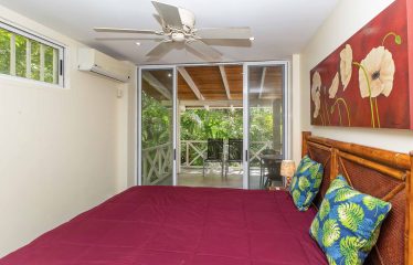 CASA AMABLE PROPERTY WITH THREE BEDROOM, IN MANUEL ANTONIO – 0.27 ACRES