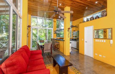 CASA AMABLE PROPERTY WITH THREE BEDROOM, IN MANUEL ANTONIO – 0.27 ACRES