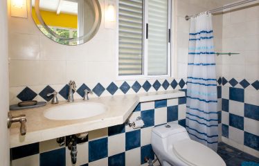 CASA AMABLE PROPERTY WITH THREE BEDROOM, IN MANUEL ANTONIO – 0.27 ACRES