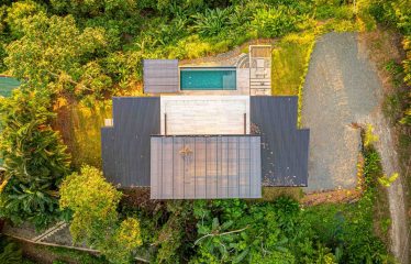 PROPERTY WITH FOUR BEDROOM AND SUNSET VIEWS SURROUNDED IN OF THE NATURE, IN HATILLO – 1.42 ACRES