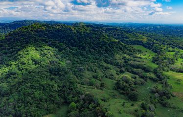 RANCHO LEGACY OCEANFRONT: 4,850 ACRES IN ESTERILLOS