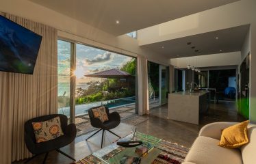 PROPERTY WITH THREE BEDROOM WITH BALCONY AND PANORAMIC VIEWS OF THE OCEAN AND SUNRISE, IN DOMINICAL AYACUCHO – 0.3 ACRES