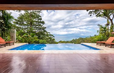 JUNGLE PROPERTY WITH FIVE BEDROOM AND OCEAN VIEWS, IN ESCALERAS – 0.84 ACRES