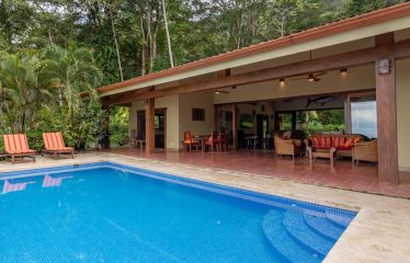 JUNGLE PROPERTY WITH FIVE BEDROOM AND OCEAN VIEWS, IN ESCALERAS – 0.84 ACRES
