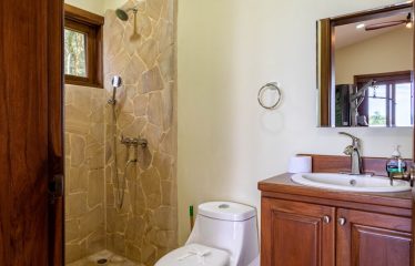 JUNGLE PROPERTY WITH FIVE BEDROOM AND OCEAN VIEWS, IN ESCALERAS – 0.84 ACRES