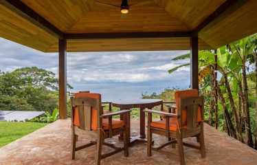 JUNGLE PROPERTY WITH FIVE BEDROOM AND OCEAN VIEWS, IN ESCALERAS – 0.84 ACRES