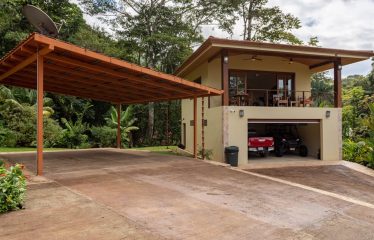 JUNGLE PROPERTY WITH FIVE BEDROOM AND OCEAN VIEWS, IN ESCALERAS – 0.84 ACRES