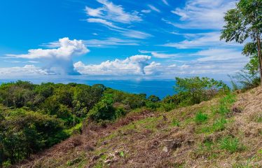 BUILDING PROPERTY WITH OCEAN VIEWS FRONT, IN ESCALERAS – 0.84 ACRES