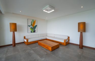 LUXURY PROPERTY WITH FOUR BEDROOM, AND PANORAMIC VIEWS OF THE OCEAN, IN PLAYA HERMOSA – 0.72 ACRES