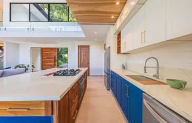 LUXURY PROPERTY WITH THREE BEDROOM WITH SUNSET VIEWS IN UVITA – 0.48 ACRES