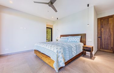 LUXURY PROPERTY WITH THREE BEDROOM WITH SUNSET VIEWS IN UVITA – 0.48 ACRES