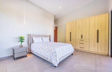 LUXURY PROPERTY WITH THREE BEDROOM WITH SUNSET VIEWS IN UVITA – 0.48 ACRES