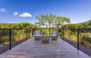 LUXURY PROPERTY WITH FOUR BEDROOM AND PANORAMICS VIEWS OF THE MOUNTAIN, IN QUEPOS – 1.5 ACRES