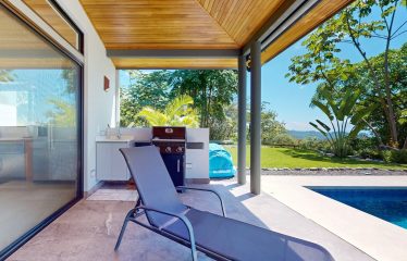 TWO FLOOR PROPERTY WITH THREE BEDROOM AND MOUNTAIN VIEWS, IN OJOCHAL – 1.58 ACRES