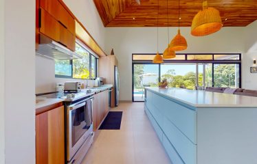 TWO FLOOR PROPERTY WITH THREE BEDROOM AND MOUNTAIN VIEWS, IN OJOCHAL – 1.58 ACRES