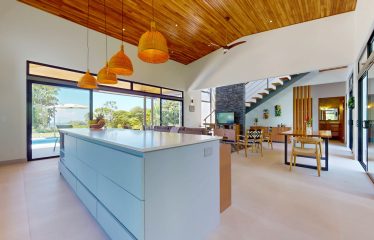 TWO FLOOR PROPERTY WITH THREE BEDROOM AND MOUNTAIN VIEWS, IN OJOCHAL – 1.58 ACRES