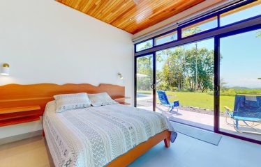 TWO FLOOR PROPERTY WITH THREE BEDROOM AND MOUNTAIN VIEWS, IN OJOCHAL – 1.58 ACRES