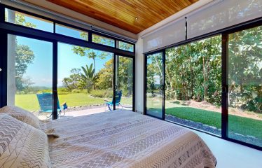 TWO FLOOR PROPERTY WITH THREE BEDROOM AND MOUNTAIN VIEWS, IN OJOCHAL – 1.58 ACRES