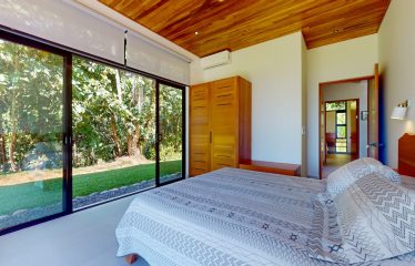 TWO FLOOR PROPERTY WITH THREE BEDROOM AND MOUNTAIN VIEWS, IN OJOCHAL – 1.58 ACRES