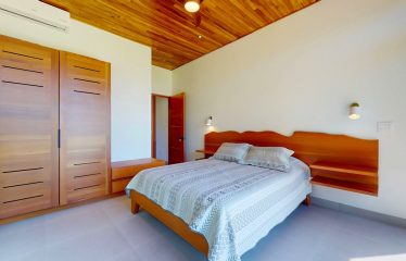 TWO FLOOR PROPERTY WITH THREE BEDROOM AND MOUNTAIN VIEWS, IN OJOCHAL – 1.58 ACRES