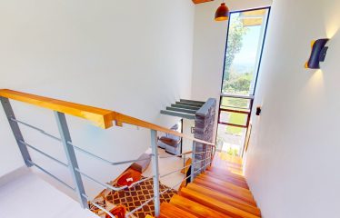 TWO FLOOR PROPERTY WITH THREE BEDROOM AND MOUNTAIN VIEWS, IN OJOCHAL – 1.58 ACRES